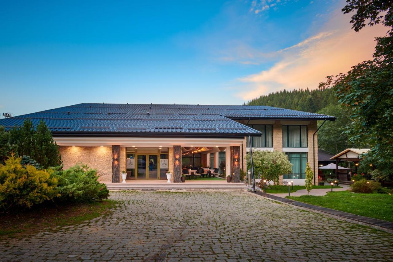 Hotel & Restaurant Sofia Sucevita Bagian luar foto